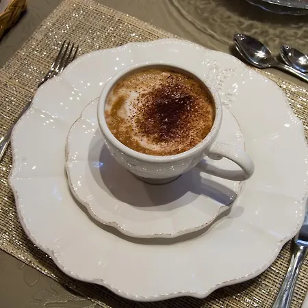 Alojamento de Acomodação e Pequeno-almoço Les Suites