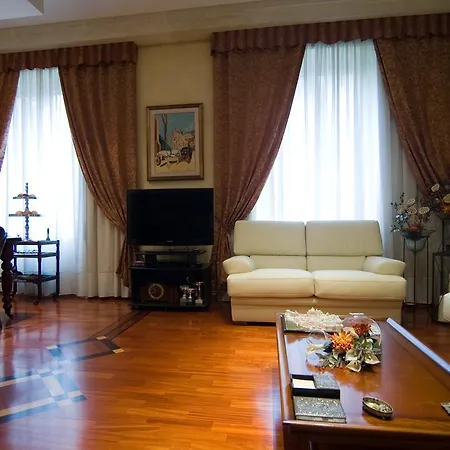 Alojamento de Acomodação e Pequeno-almoço Les Suites Roma