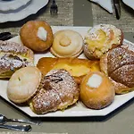 Les Suites Bed and breakfast