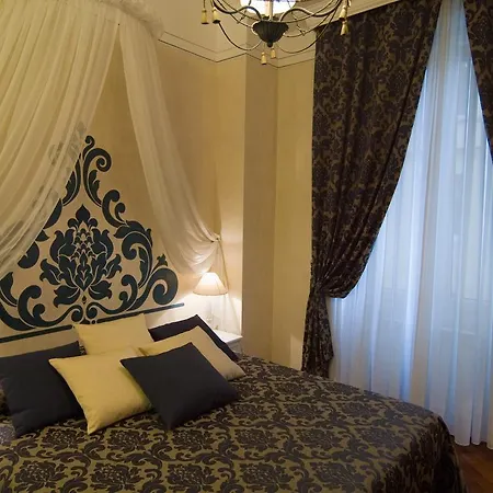 Les Suites Roma